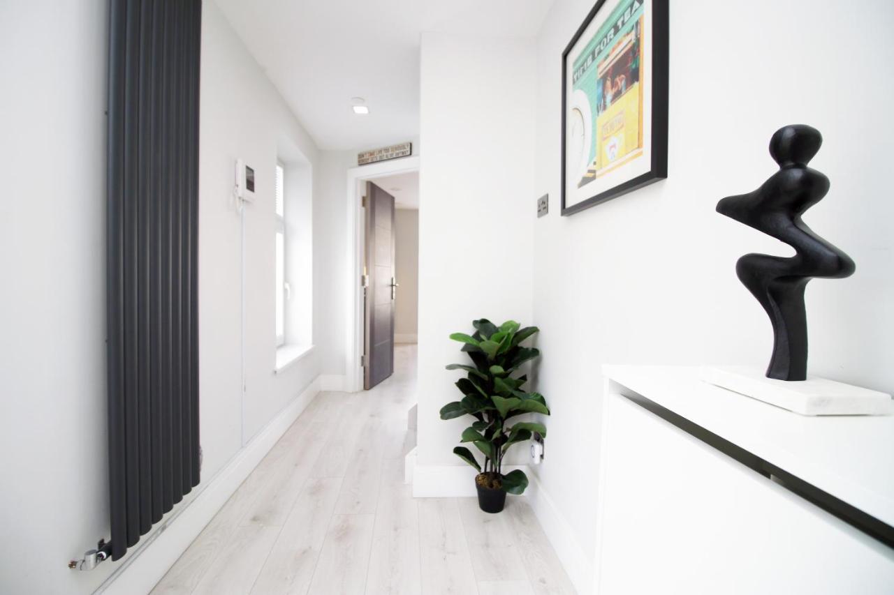 New 2 Bed Comfort - Functional - Secure - Private Cardiff Dış mekan fotoğraf