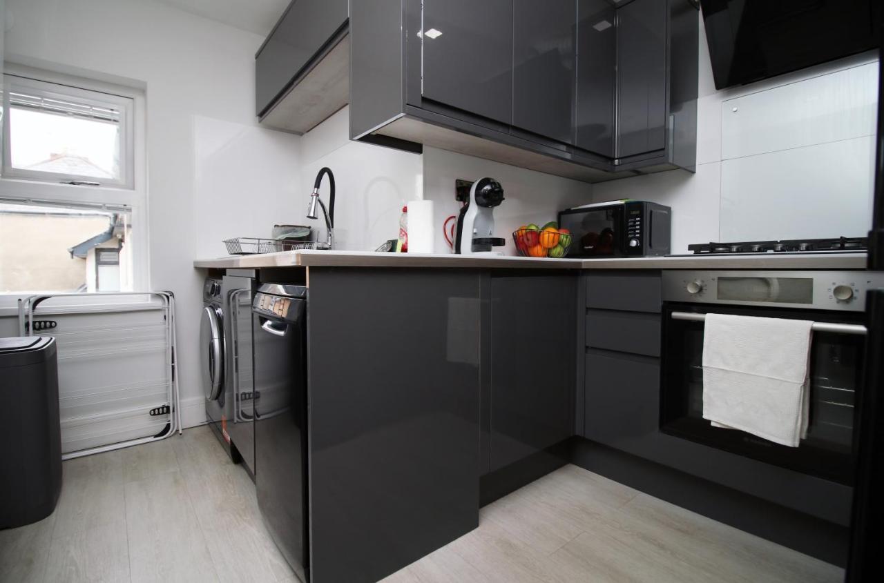 New 2 Bed Comfort - Functional - Secure - Private Cardiff Dış mekan fotoğraf